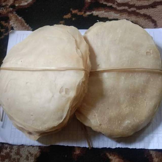 

Opak alias krupuk sermier mentah