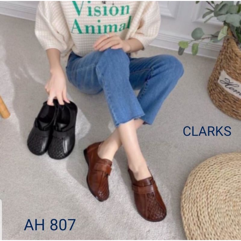 Sepatu Clarks Flat AH 807 / Sepatu wanita clarks flat