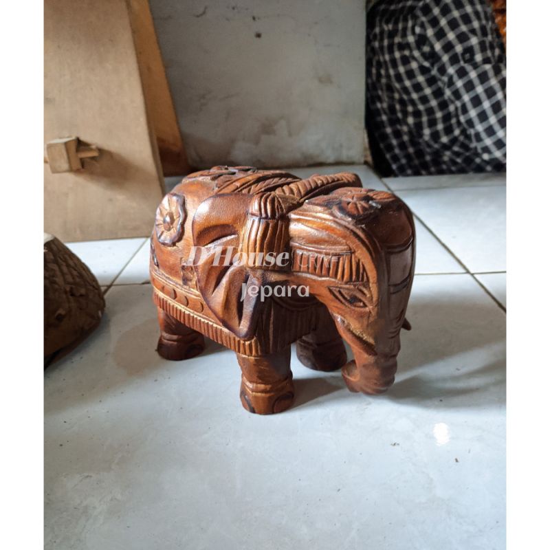 Pajangan Patung Gajah Thailand