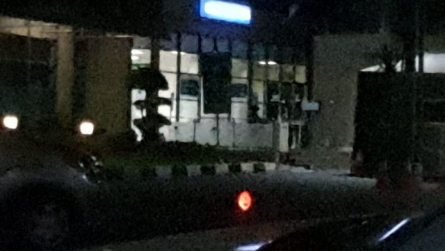 Tissue See-u Bathroom Coreless / Tisu Roll / Tisu Gulung Isi 10 Roll