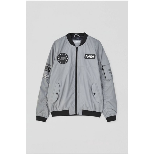 jaket nasa pull&bear