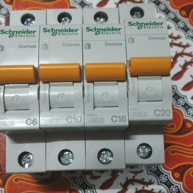MCB (sekring pemutus arus listrik) merek "Schneider" 6A, 10A, 16A, 20A Termurah