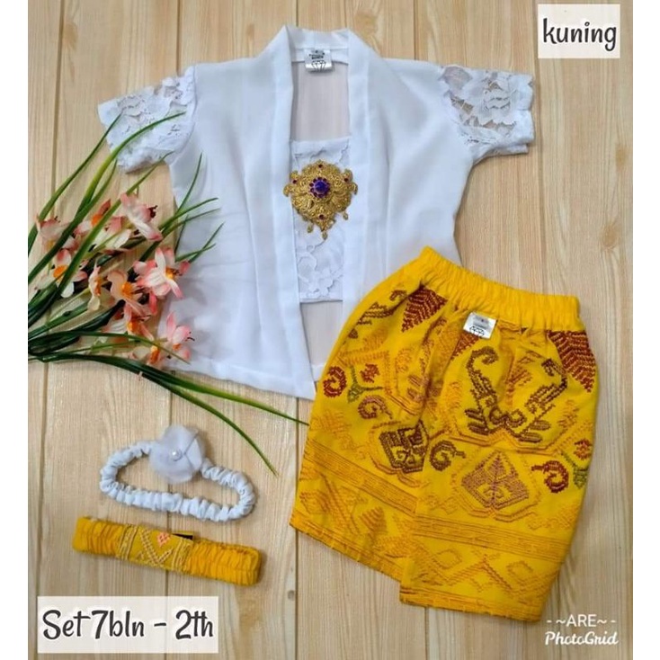 1 set kebaya anak