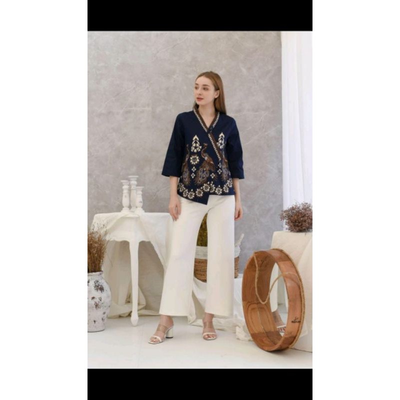 BATIK NAVY MERK I-ONE