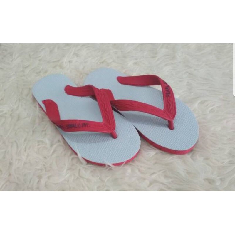 Sandal jepit Pearl Swallow