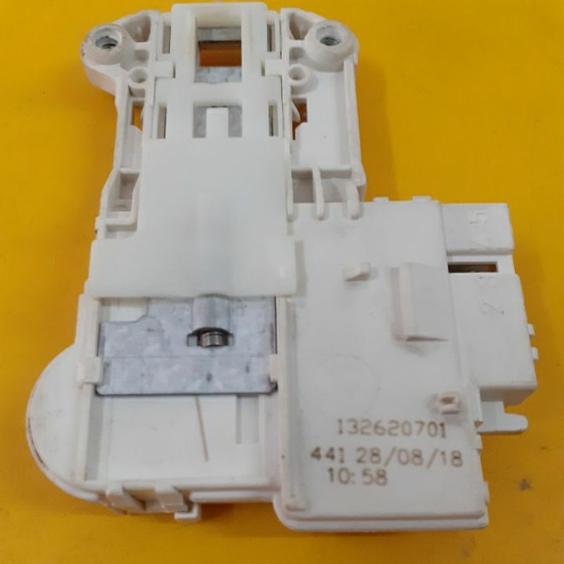 Door lock mesin cuci electrolux 3soket pin front loding original