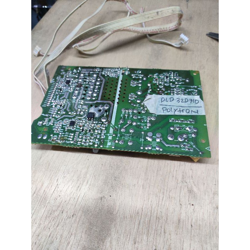psu Polytron pld 32D710