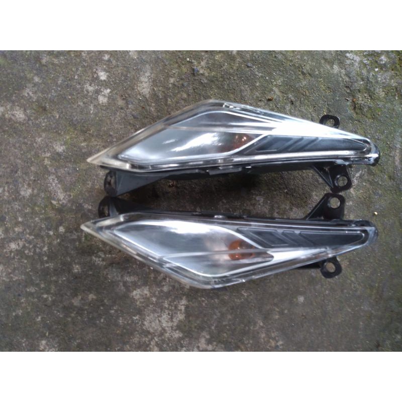 Lampu Sein Sen Riting Reteng Depan Set Kanan Kiri Honda Revo 100 Revo Lama Revo Old