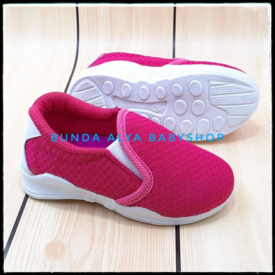 Sepatu Anak Perempuan 2 3 Tahun FANTA - Sepatu Anak Cewek Sport 2 Sampai 3 Tahun Alas Karet Anti Licin Size 22 - 34