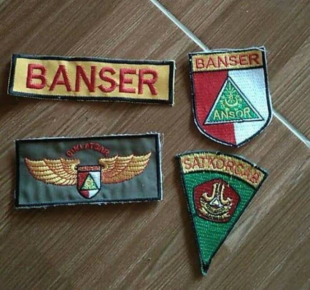 1 SET ATRIBUT BANSER BORDIR +NAMA