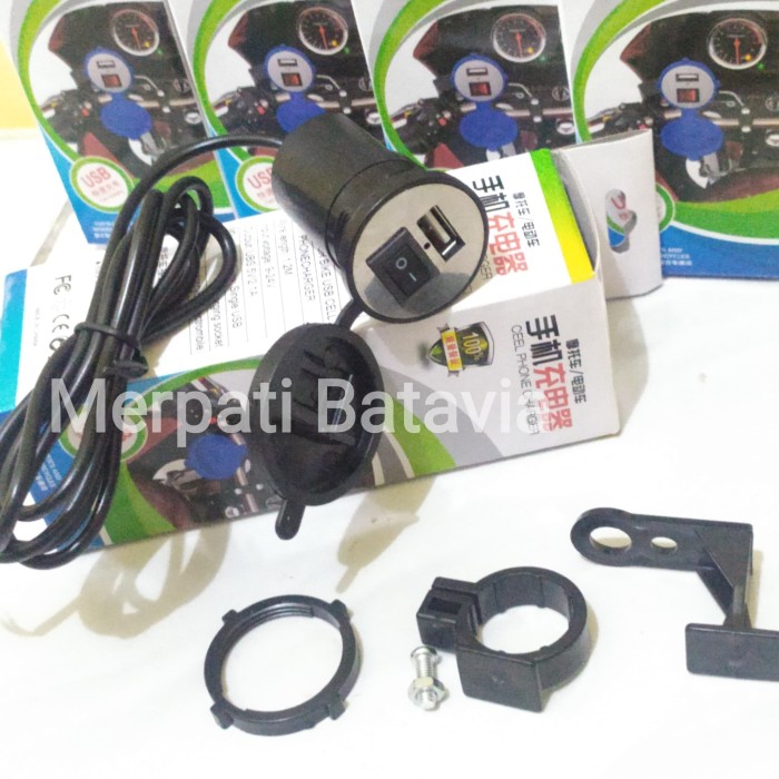 Charger HP di Motor Alat Cas Handphone Aki Fast Charging Waterproof