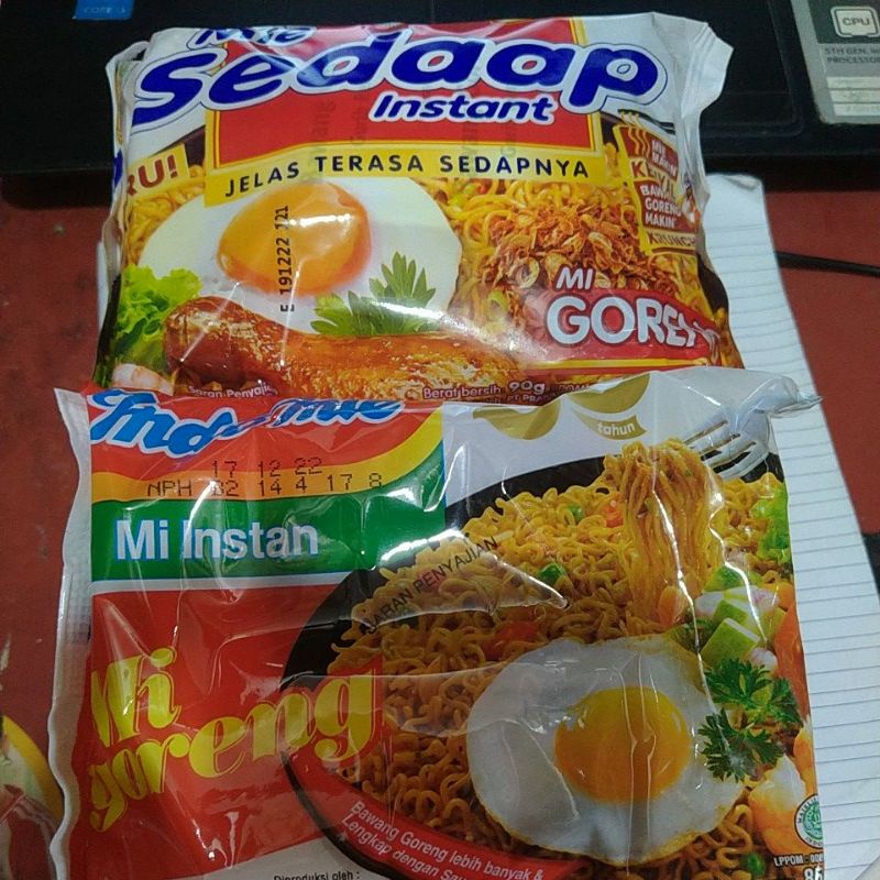 

Mie goreng Indomie & sedap paket 10pcs