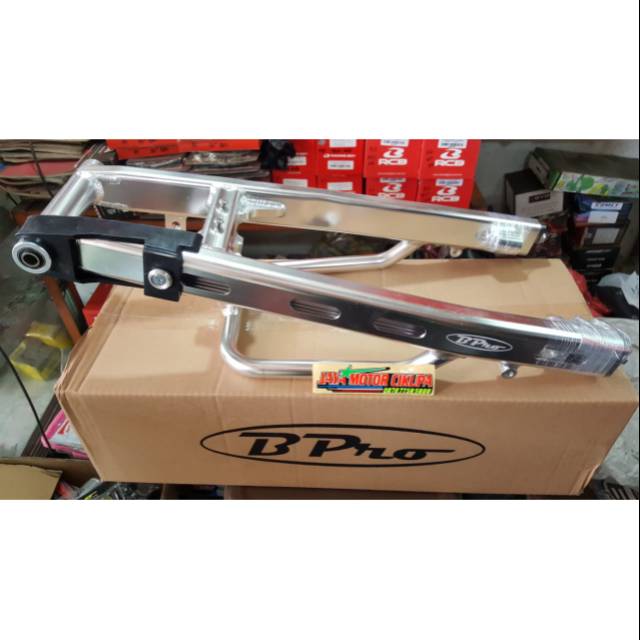 Swing Arm Bpro Yamaha Old Vixion tromol Silver