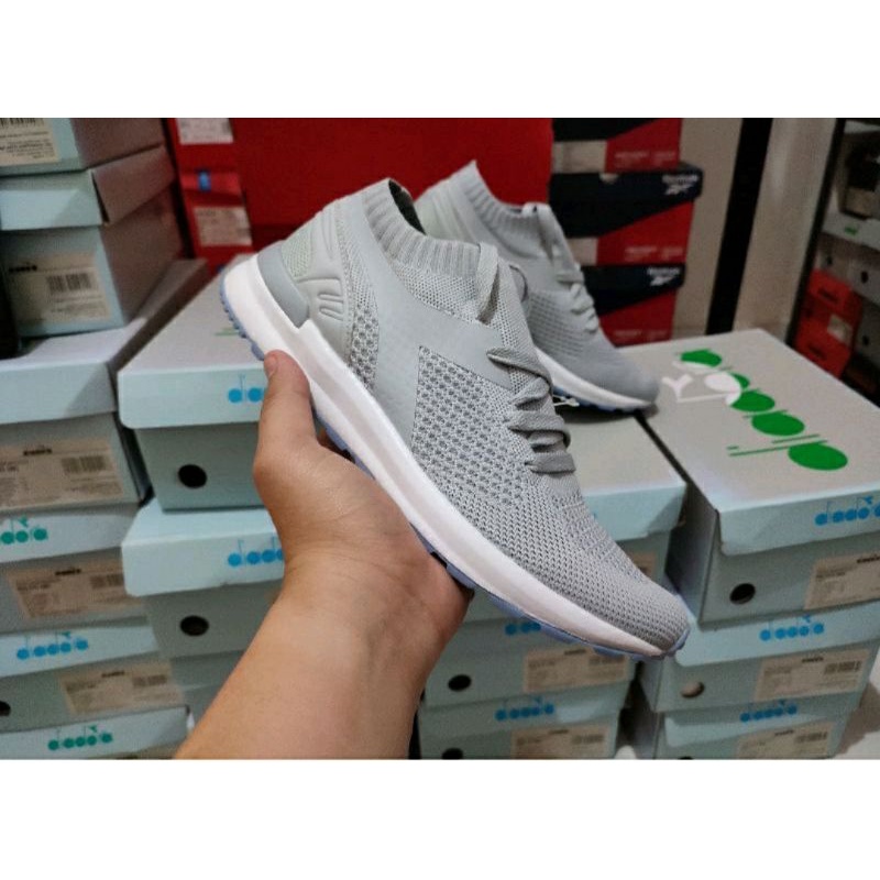 Diadora Ricco Grey Sneackers