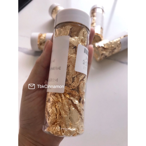 

EDIBLE GOLD SHEET / GOLD FLAKES