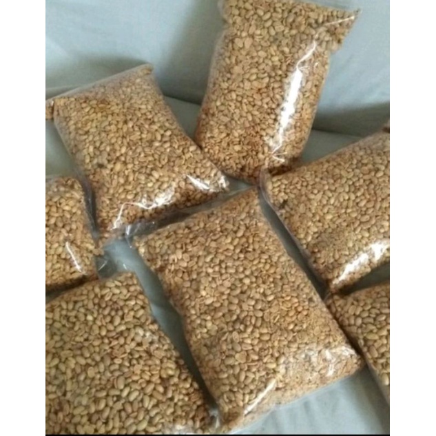 

kacang kedelei goreng
