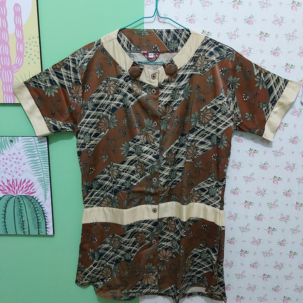 Preloved kemeja batik wanita jumbo big size XXXL