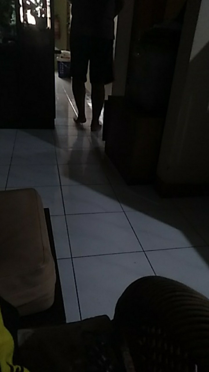 Krisbow Kotak Kunci Berdaya Tampung 20 Kunci - Krem