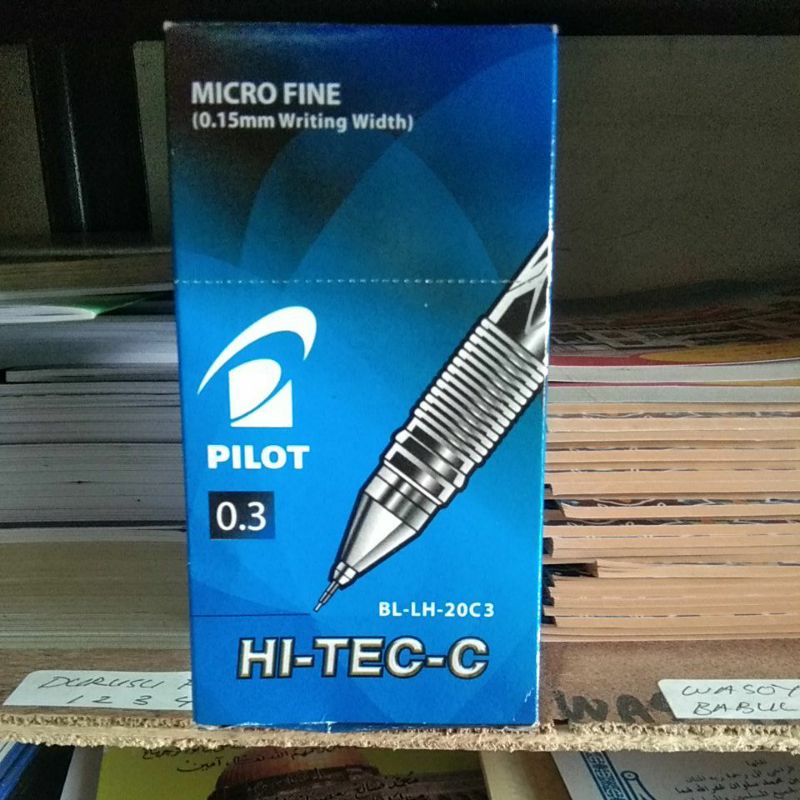 

Pulpen hi-tec-c pilot 0.3 warna hitam dan biru