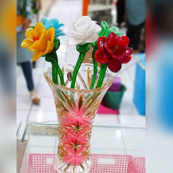(SEDANG DISKON) Bunga mawar kristal kelopak bunga mawar kaca