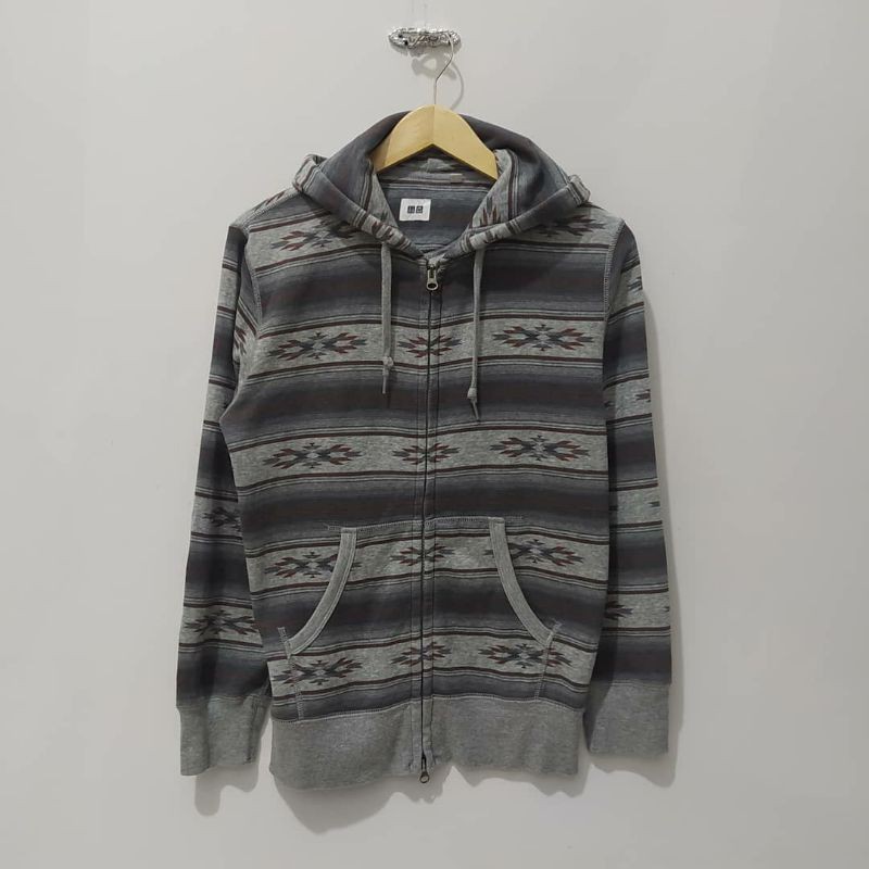 SECOND BRANDED NAVAJO