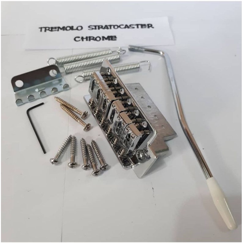 tremolo stratocaster/tremolo fender