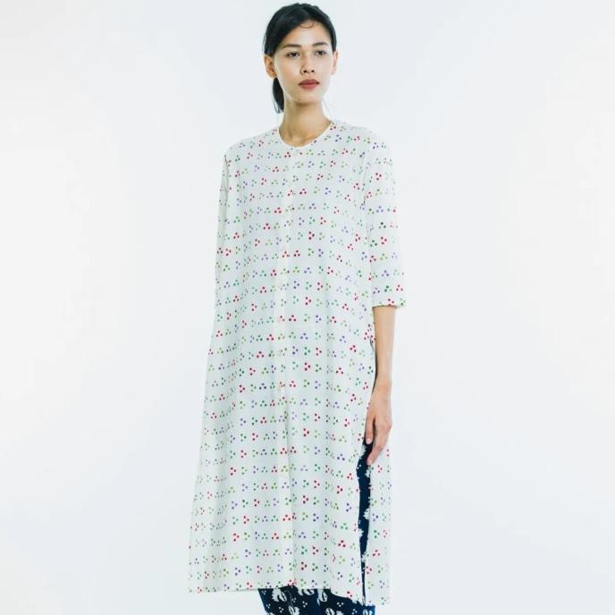 Baju Panjang Bija Handstamped Batik Cap Sejauh Mata Memandang