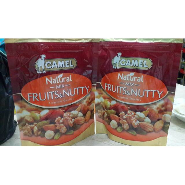 

Kacang camel natural mix fruits nutty 150gr kacang almond macadamia kacang original asli