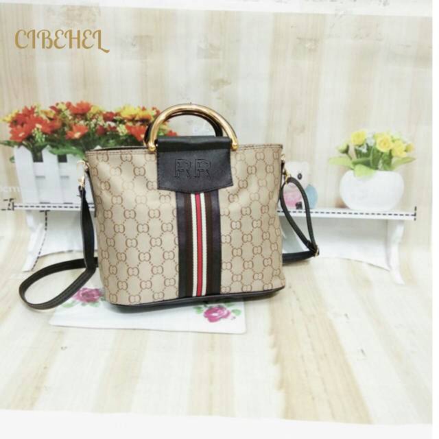 tas wanita cewek fashion unik keren hadiah bag selempang import korea batam branded pesta murah,CK