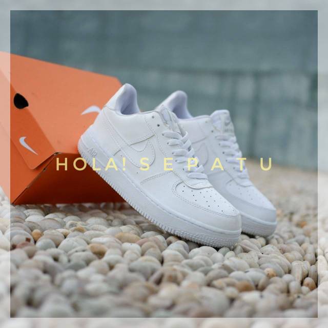 Sepatu NIKE AIR FORCE ONE / Sepatu wanita / Sepatu Keren / Sepatu Murah