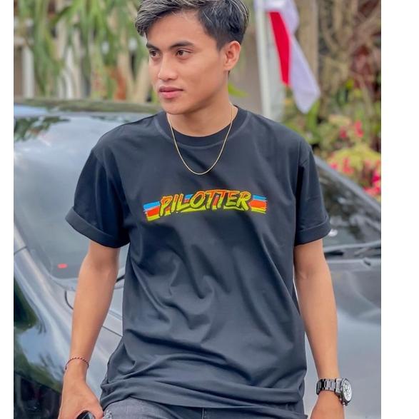 "Tul31au22ᴷ" KAOS PILOTTER KARYAWAN TUHAN PILOTTER ORIGINAL