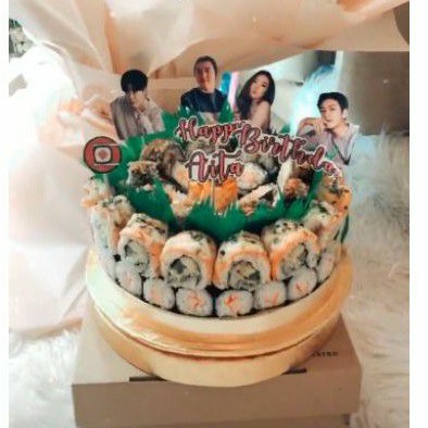 

Fure Sushi -Mini Tower Birthday Cake-