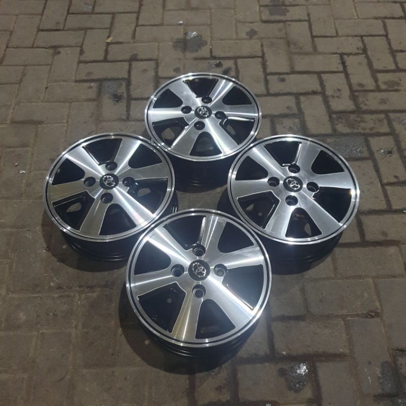 Velg R/Ring 14 Ori/OEM Avanza/Xenia Copotan Mobil Black Polish