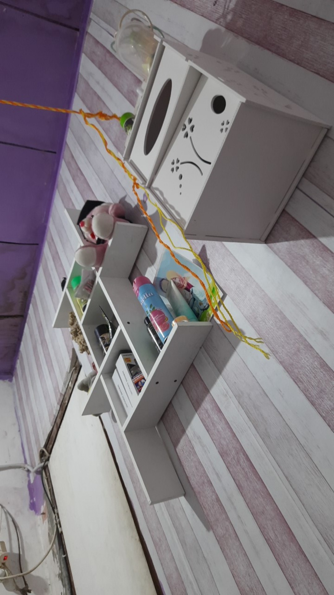 Stella Air Freshhener Home(kaleng 200 Ml)