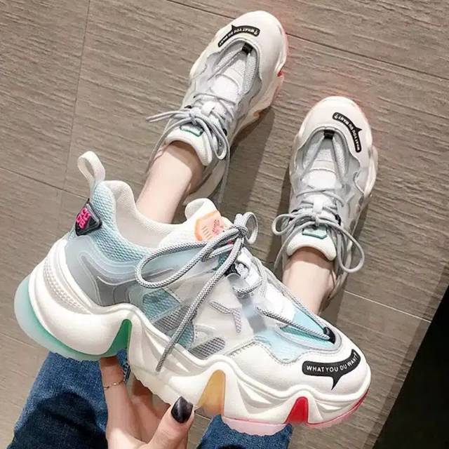 Sepatu Sneakers Wanita olahraga Import santai jalan sport shoes cewek Sol pelangi Keren Abiss