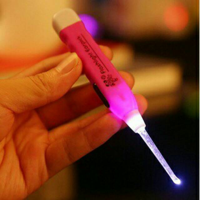 EARPICK WITH LED FLASHLIGHT - KOREK KUPING DGN LAMPU LED