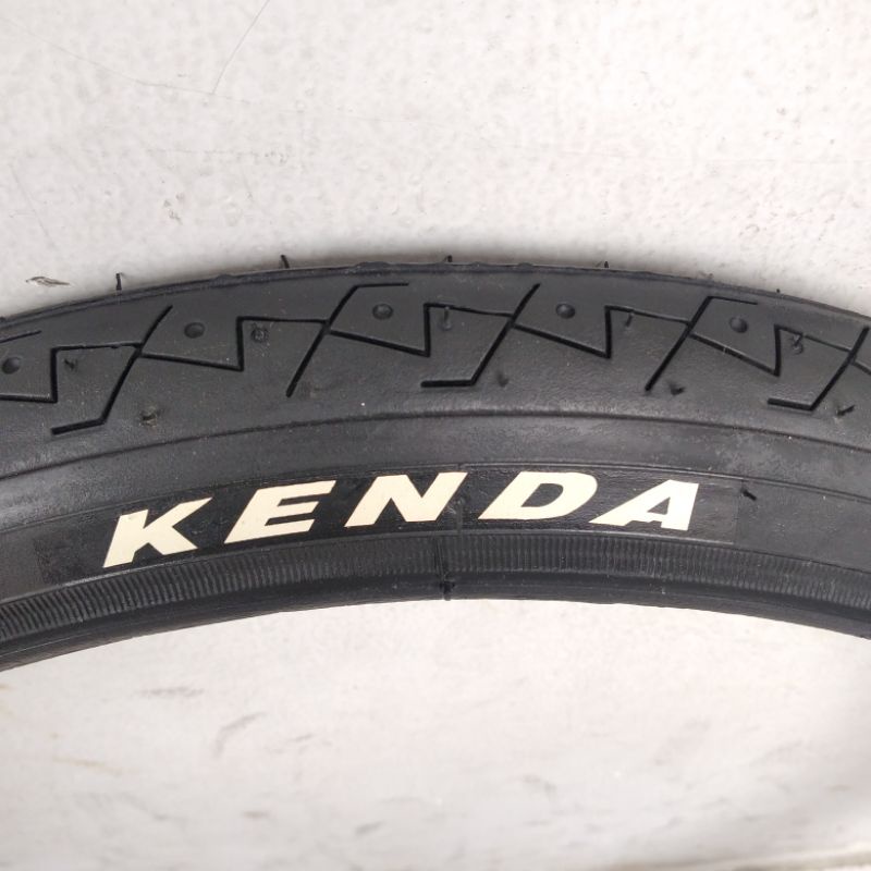 Ban luar sepeda ukuran 20 x 1.75