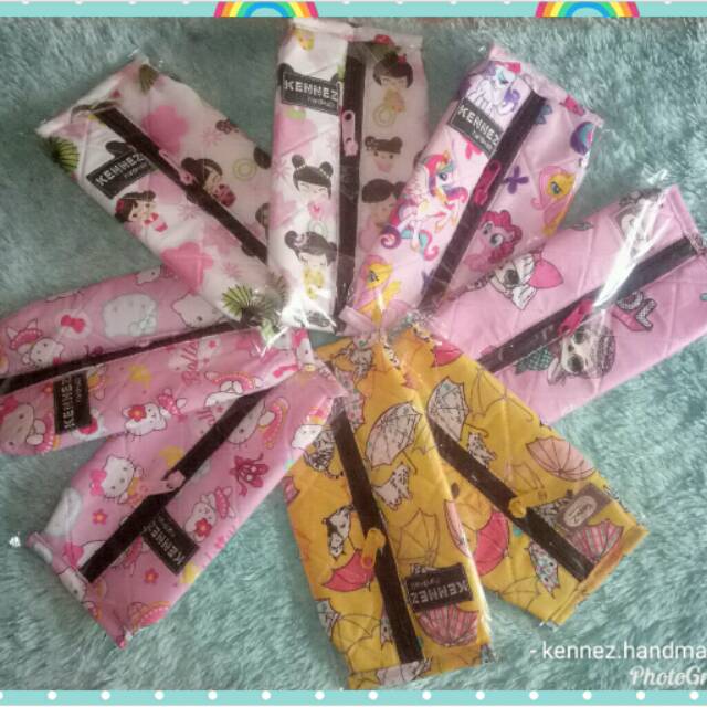 

Tempat pensil bentuk permen