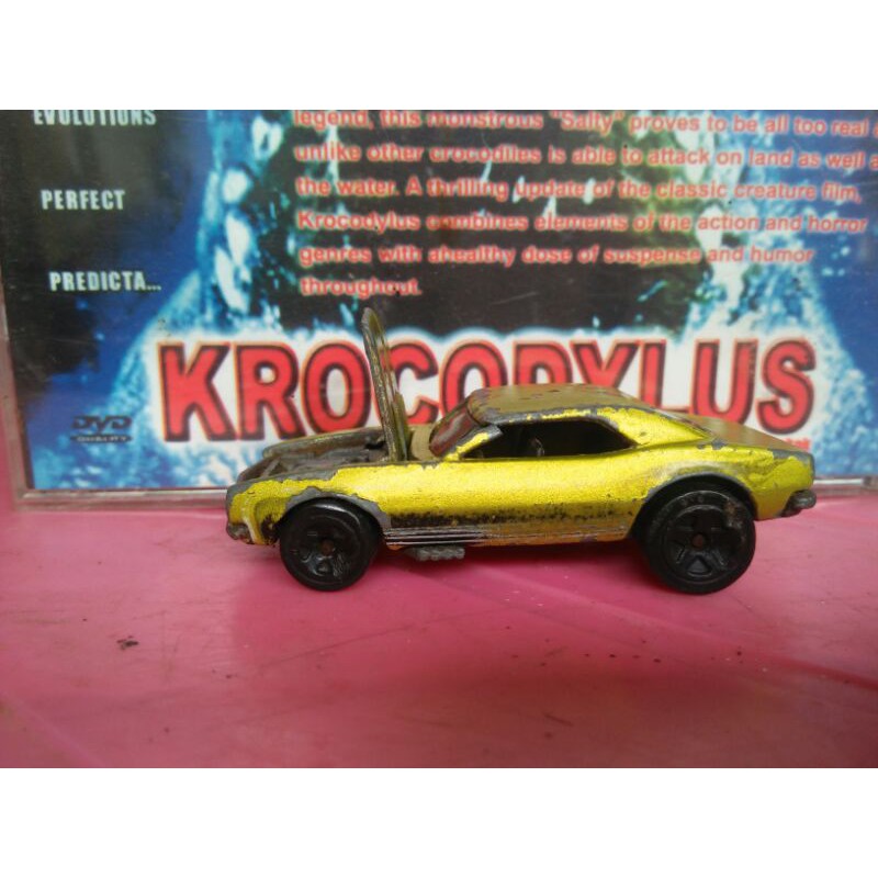 HOT WHEELS BEKAS / LOOSE JADUL 1967 CAMARO TAHUN 1982