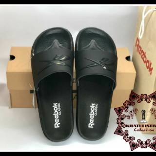  SANDAL  REEBOK  PRIA WANITA  SENDAL SLOP SPORT SLIDE PRIA 