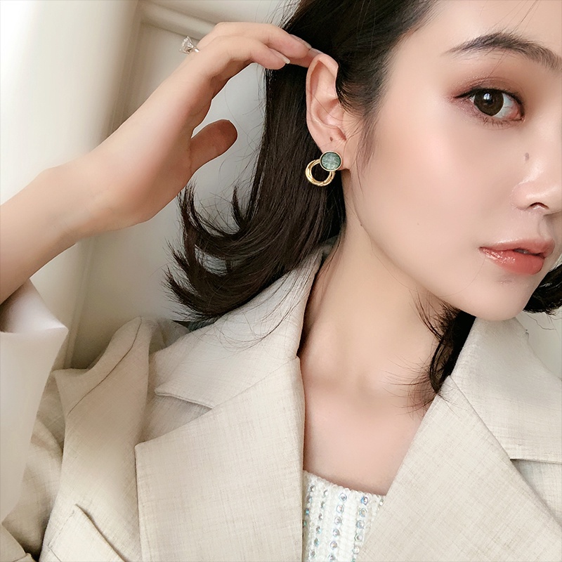 Anting Tusuk Gantung Bentuk Lingkaran Geometri Hias Zamrud Hijau / silver Gaya retro Untuk Wanita