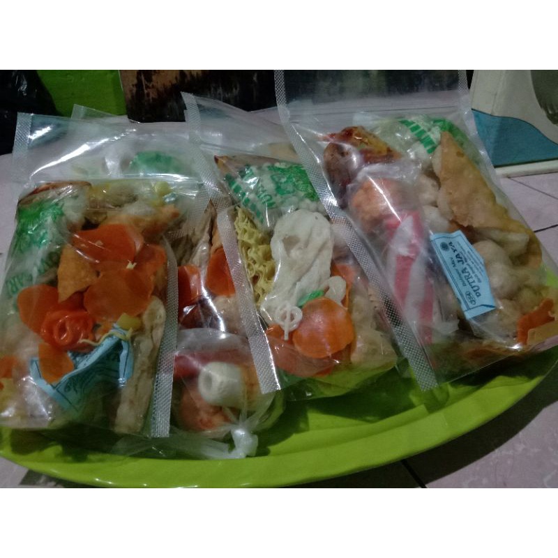 

Seblak Bakso Tulang Rusuk