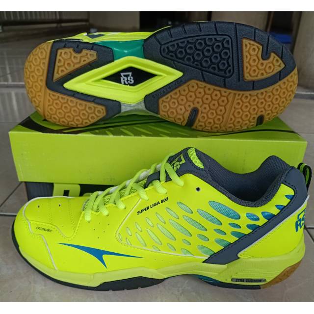 Sepatu badminton RS