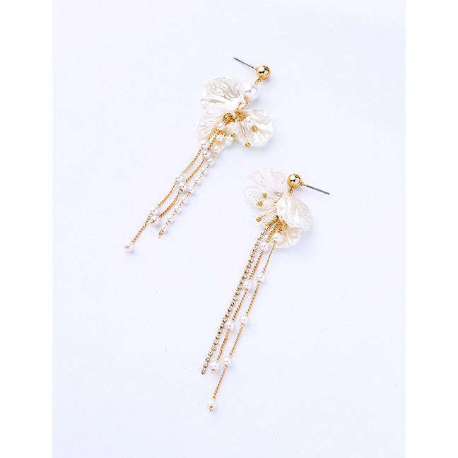 LRC Anting Jepit Fashion Earless Ear Shell Pearl Earrings F94039