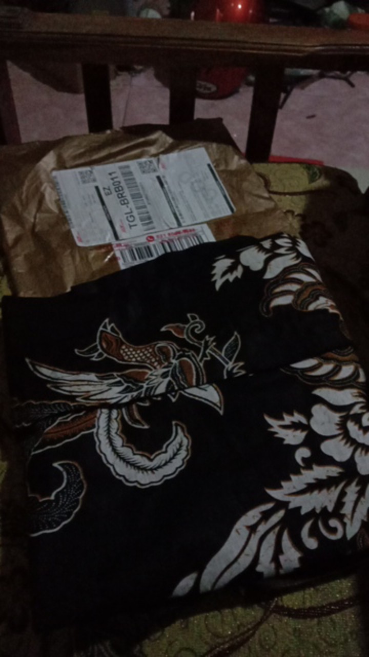 Cuople  Cantik Batik Pola | Batik Couple | Batik Couple Modern | Seragam Sarimbit No Kw