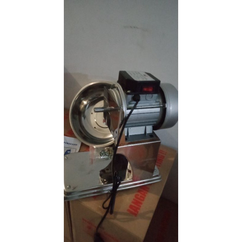Mesin Parut Kelapa Listrik Model Granat Tanpa Cungkil Kualitas Terbaik, Selip Kelapa