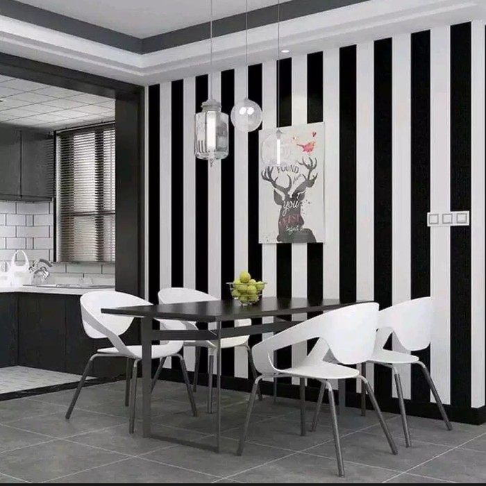 Wallpaper Dinding Motif Salur Hitam Putih Ukuran Panjang 10Meter x Lebar 45CM