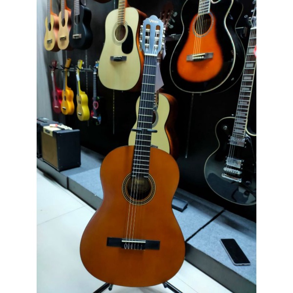 READY GITAR VALENCIA CLASSIC 4/4