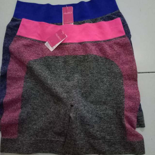 Felancy celana sport pendek allsize