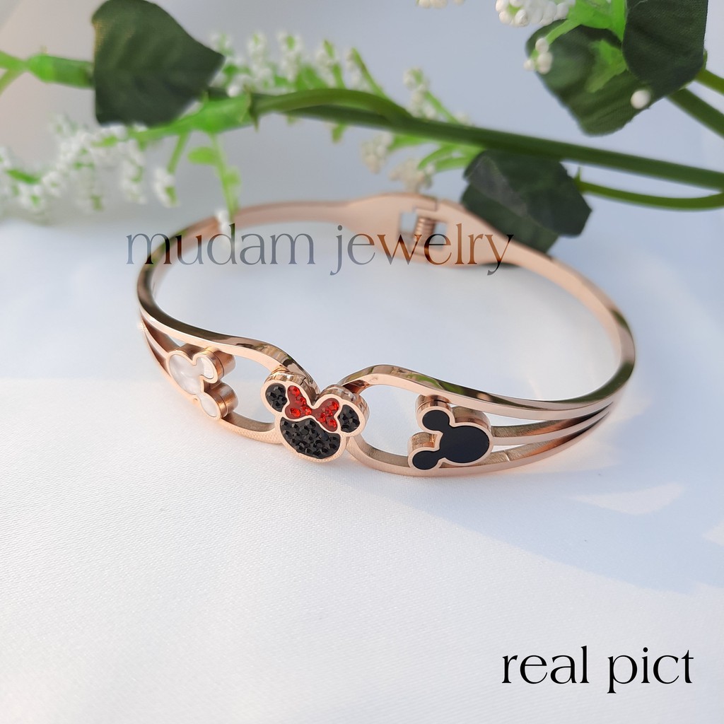 Gelang Bangle Titanium Three Minnie Love Tersedia Warna Rosegold, Gold dan Silver